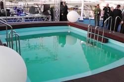 Pool on the one day Bahamas cruise ship
